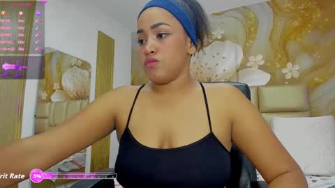 Naomi online show from 11/18/25, 07:18