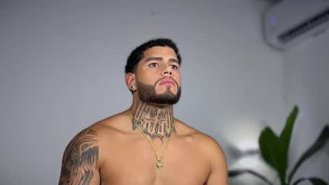 Snapshot of yamp_bigcock chatting on 11/02/25, 12:57 yamp sambrano online show from 11/02/25, 12:57