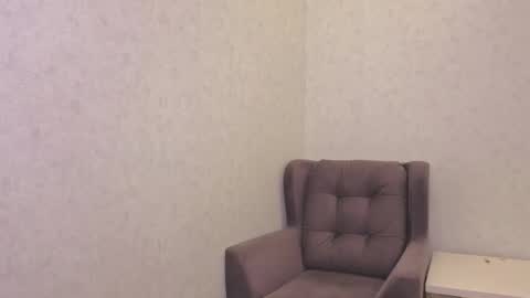 Snapshot of yana_squrel_22 chatting on 10/14/25, 11:22 Yana  online show from 10/14/25, 11:22