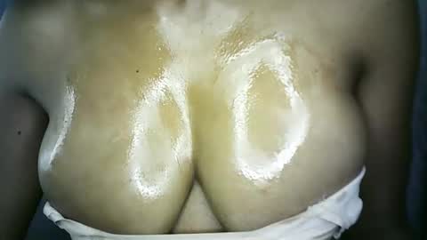 yanalove online show from 04/21/26, 01:53