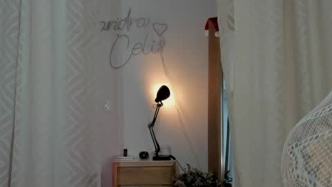 YANDRA CELIS online show from 01/24/25, 02:49