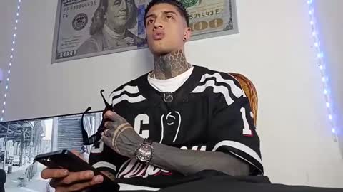 Yan online show from 03/27/26, 05:57