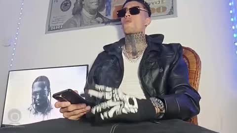 Yan online show from 04/21/26, 03:13