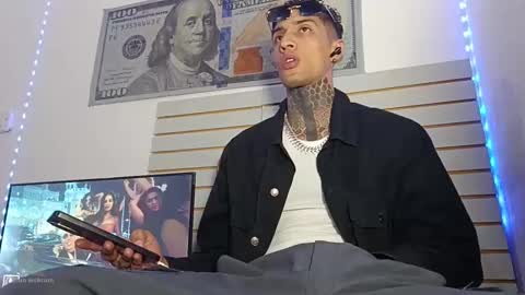 Yan online show from 04/28/26, 04:39