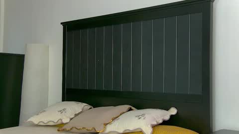 yanira_ass_ online show from 03/19/26, 05:11