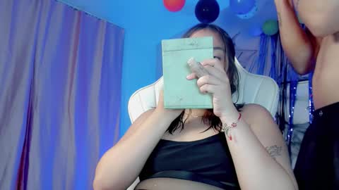 YANKEE AND ISA online show from 10/21/25, 03:18