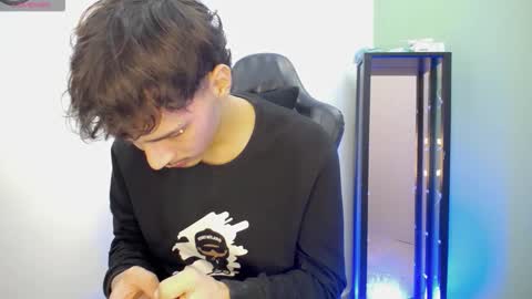 DANILO online show from 11/30/25, 05:11