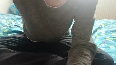 Snapshot of yanp541 chatting on 10/06/25, 11:07 yanp541 online show from 10/06/25, 11:07