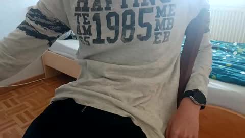 Snapshot of yanp541 chatting on 11/05/25, 12:05 yanp541 online show from 11/05/25, 12:05