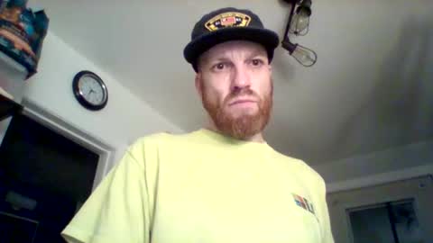 Snapshot of yansans677481768 chatting on 12/16/25, 07:35 yansans677481768 online show from 12/16/25, 07:35