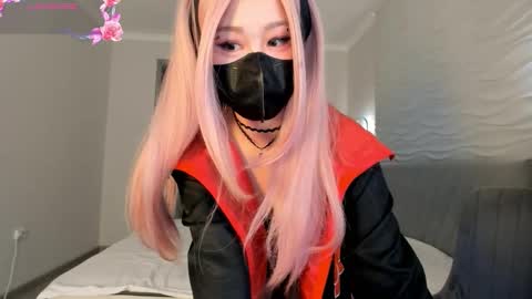 Yana online show from 11/26/25, 10:55