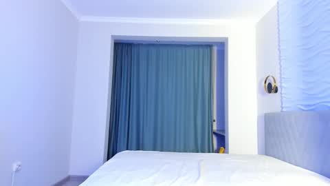 Snapshot of yanyaan chatting on 01/11/26, 10:04 Yana online show from 01/11/26, 10:04