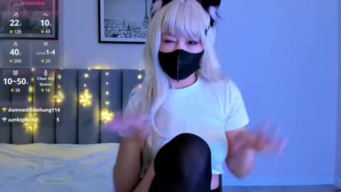 Snapshot of yanyaan chatting on 02/11/26, 08:14 Yana online show from 02/11/26, 08:14