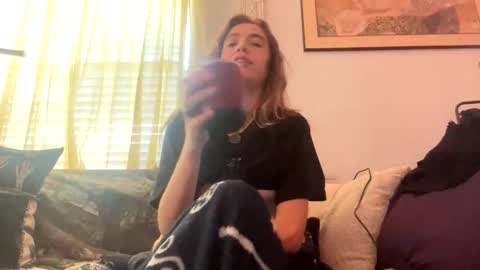 yanyanpixie online show from 11/05/25, 03:23