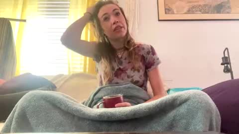 yanyanpixie online show from 11/16/25, 04:45