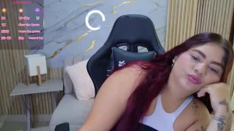 Yara  online show from 11/17/25, 12:00