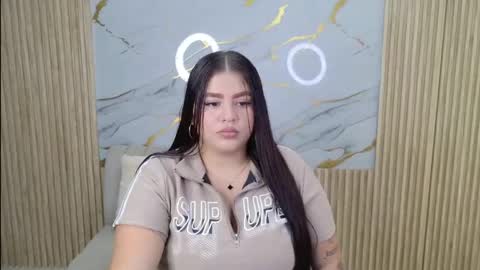 Yara  online show from 04/23/26, 08:55