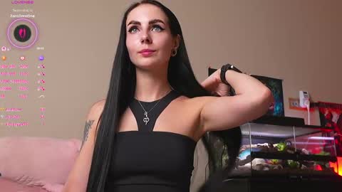 Yara online show from 04/23/26, 12:29