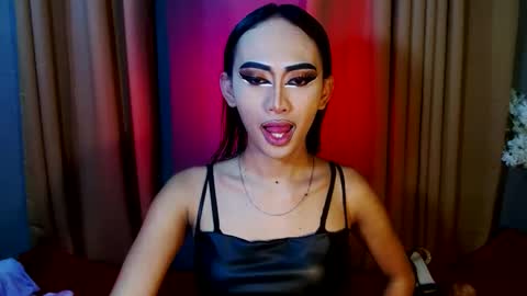 Snapshot of yasii19 chatting on 01/19/25, 09:33 miss yasii online show from 01/19/25, 09:33
