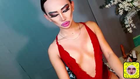 Snapshot of yasii19 chatting on 01/24/25, 05:21 miss yasii online show from 01/24/25, 05:21