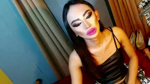 Snapshot of yasii19 chatting on 01/29/25, 04:08 miss yasii online show from 01/29/25, 04:08