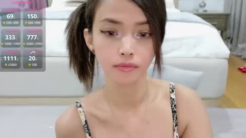Snapshot of yasmienatos chatting on 07/23/26, 12:24 Yasmien Atos online show from 07/23/26, 12:24