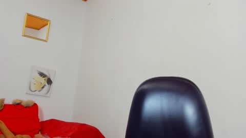 Yasemin online show from 01/09/26, 10:18