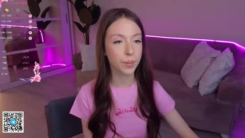 Yasmin online show from 12/14/25, 06:41