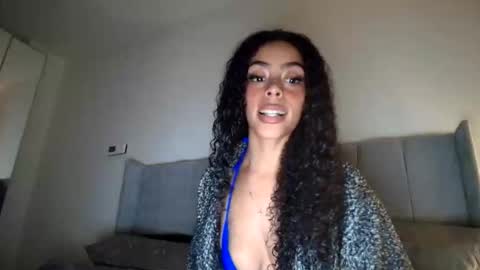 yasmingarcia online show from 11/24/25, 02:06