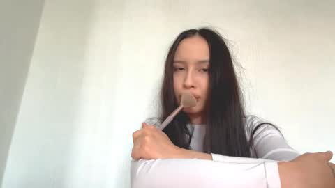 Yasmin online show from 04/29/26, 01:48