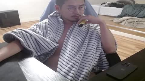 yawnimhorny online show from 02/16/25, 08:43