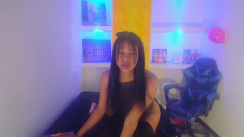 YAYA online show from 02/20/25, 12:04