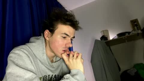 yayay333 online show from 04/04/26, 09:23