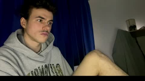 yayay333 online show from 04/18/26, 12:03