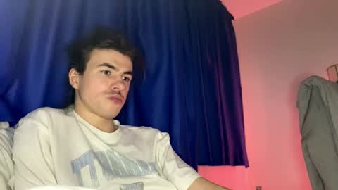 yayay333 online show from 04/22/26, 04:04