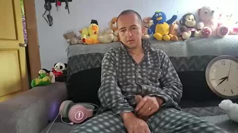 Hazzan online show from 01/12/26, 01:38