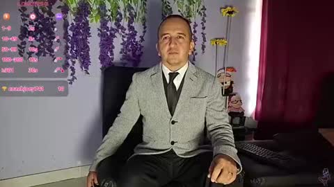 Hazzan online show from 07/10/26, 02:52