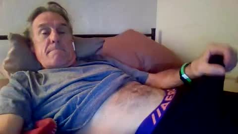 yeah_baby6988 online show from 11/06/25, 09:26