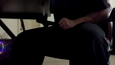 Snapshot of yebooo99518 chatting on 10/19/25, 05:35 yebooo99518 online show from 10/19/25, 05:35