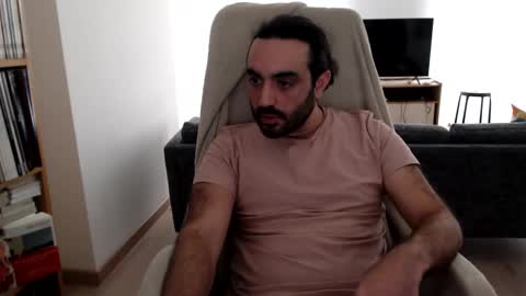 yeeaahoo online show from 02/08/26, 12:30