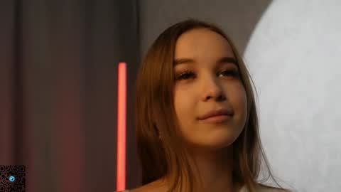 Snapshot of yeepshyy chatting on 01/20/25, 07:25 Kate online show from 01/20/25, 07:25