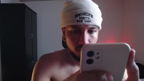 yeff online show from 11/10/25, 01:04