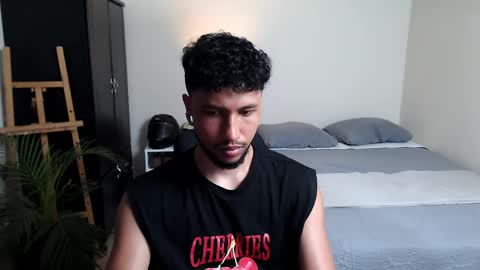 yeff online show from 04/24/26, 12:46