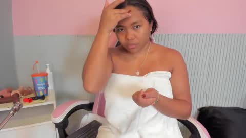 yeika_foxy online show from 02/13/26, 11:39