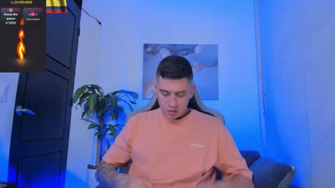 YEIKO ROMERO online show from 11/30/25, 04:05