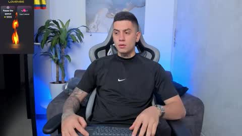 YEIKO ROMERO online show from 01/17/26, 04:22