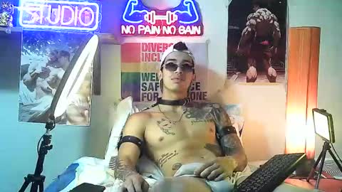 yeisoncastellanos1999 online show from 09/16/25, 06:42