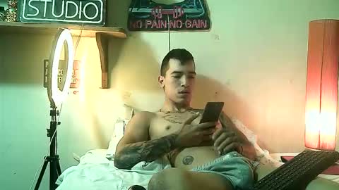 yeisoncastellanos1999 online show from 05/12/26, 04:59