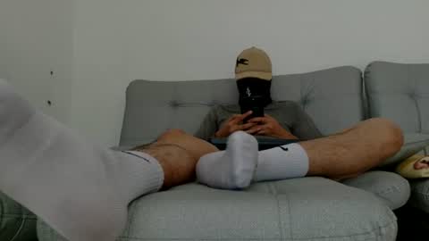 yeisongomezz online show from 07/28/26, 08:52