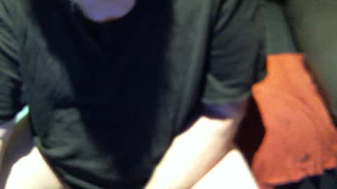 .     y e l l o w s n a k e s       . online show from 10/03/25, 12:35